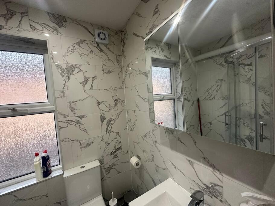 Appartamento Modern 2 Bedroom Flat, Se6 Catford